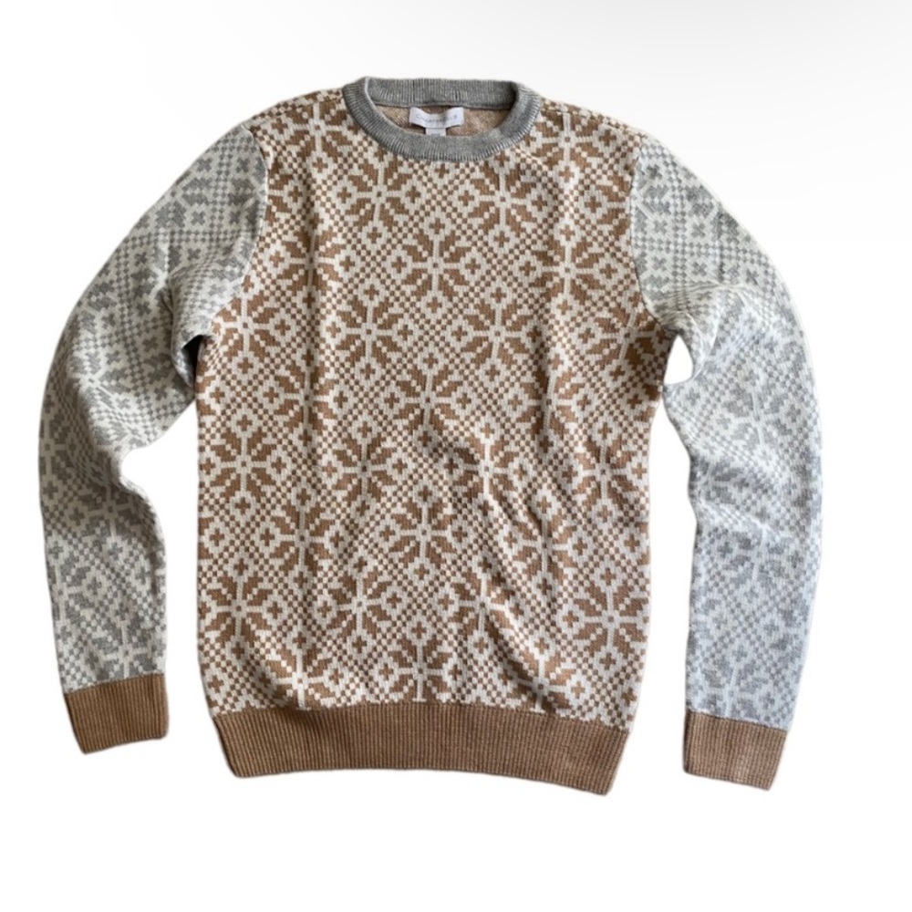 Charter Club Snowflake Sweater Boys Sz. Large